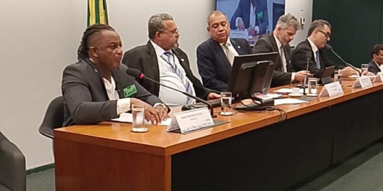 Odair leva defesa dos empregos do Sul Fluminense à Câmara