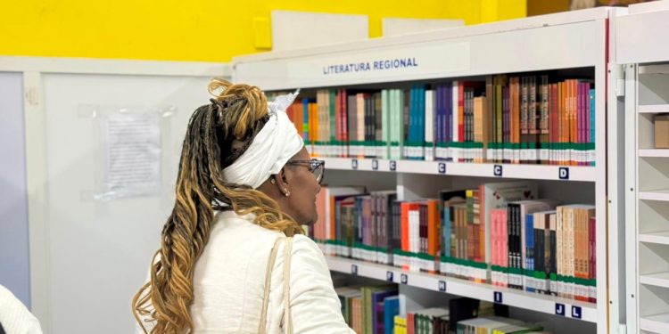 Volta Redonda tem mais de 35 mil livros e oferece empréstimos gratuitos em bibliotecas públicas