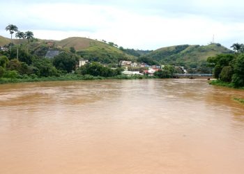 Chuva reduz capacidade de tratamento de água em Barra do Piraí