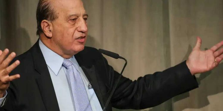 Ministro do TCU alerta para risco às aposentadorias