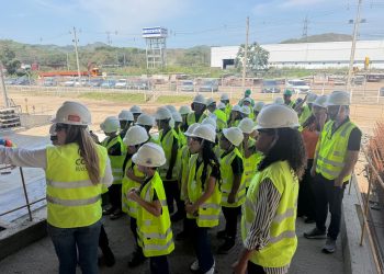 Estudantes de Piraí visitam obras da nova Serra das Araras