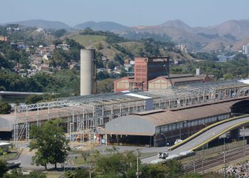 ArcelorMittal abre 41 vagas de estágio na região