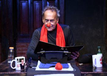 Volta Redonda terá troca de ingressos por leite para peça com David Pinheiro