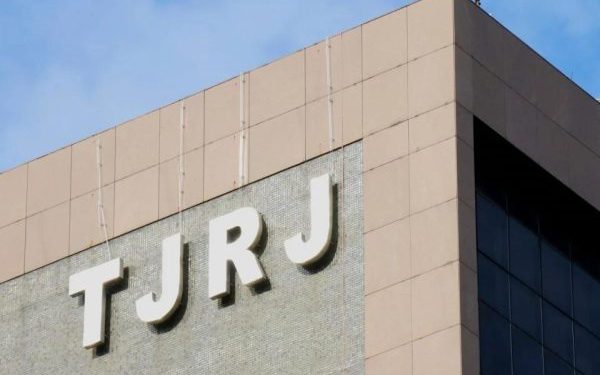 Justiça manda encerrar greve dos professores em Barra Mansa